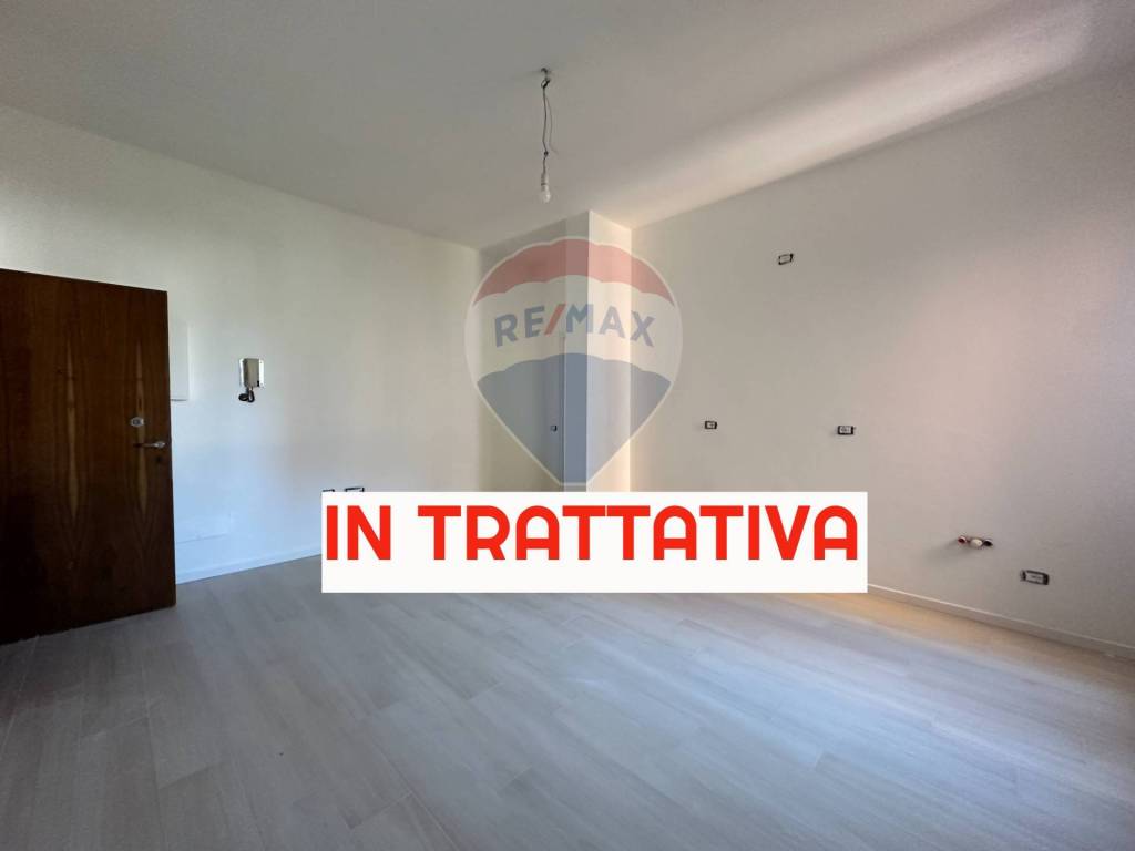 appartamento in vendita a Varese in zona Giubiano