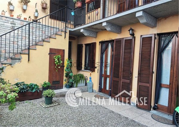 appartamento in vendita a Varese in zona Casbeno