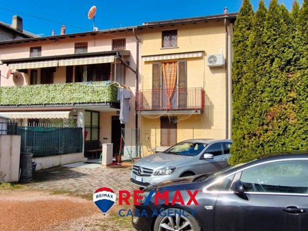casa indipendente in vendita a Varese in zona Viale Belforte