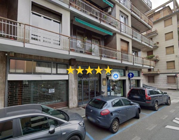 appartamento in vendita a Varese in zona Centro Città