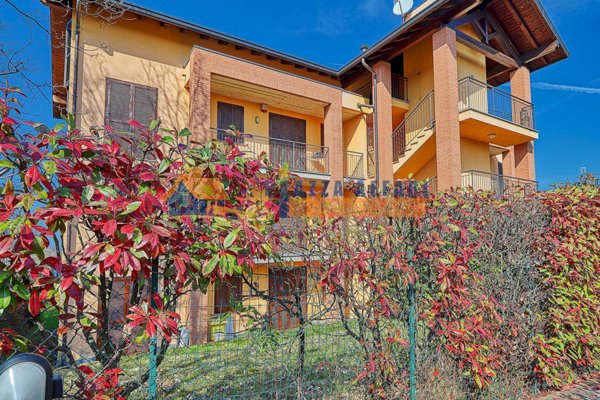 appartamento in vendita a Varese in zona Centro Città