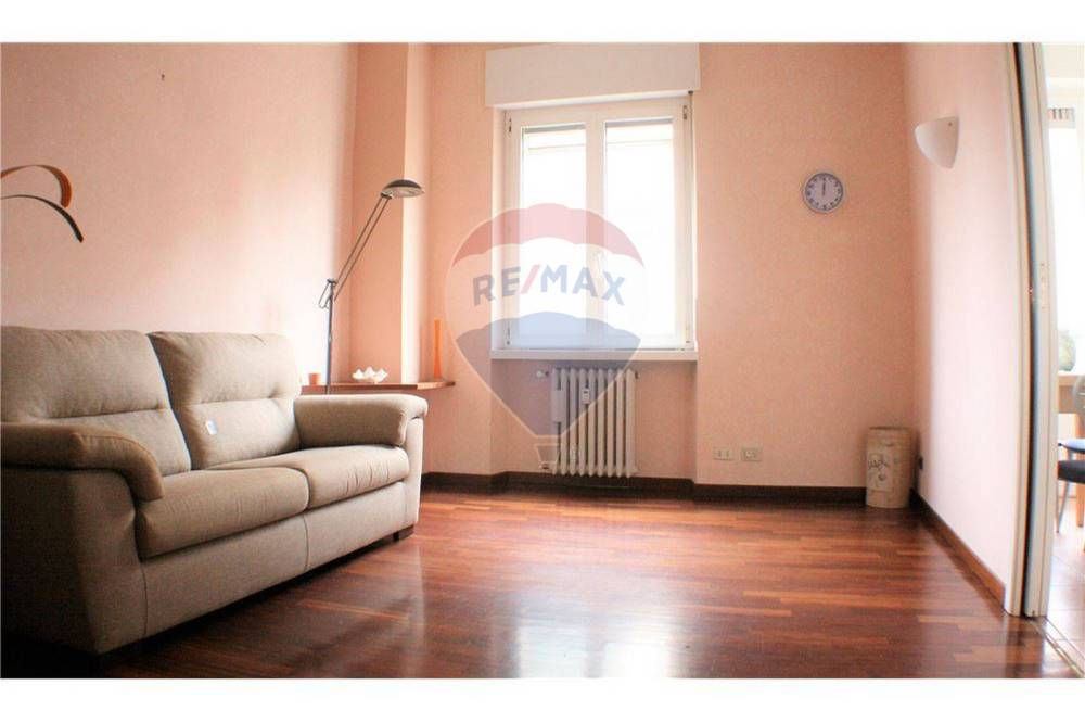 appartamento in vendita a Varese in zona Giubiano