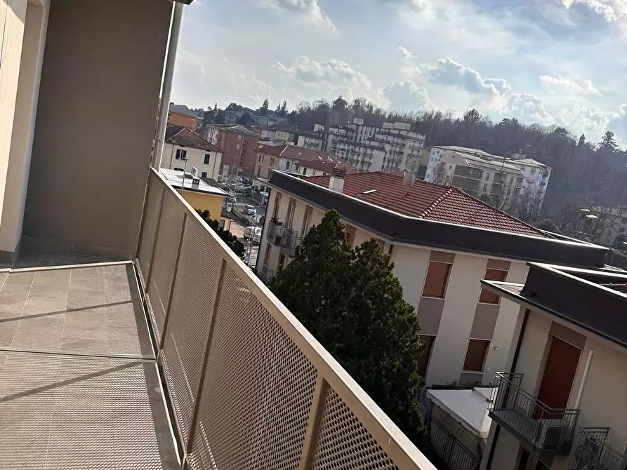 appartamento in vendita a Varese in zona Ippodromo