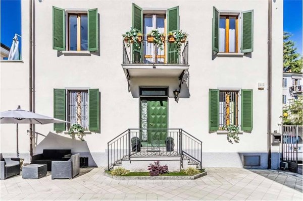 casa indipendente in vendita a Varese in zona Gaggio