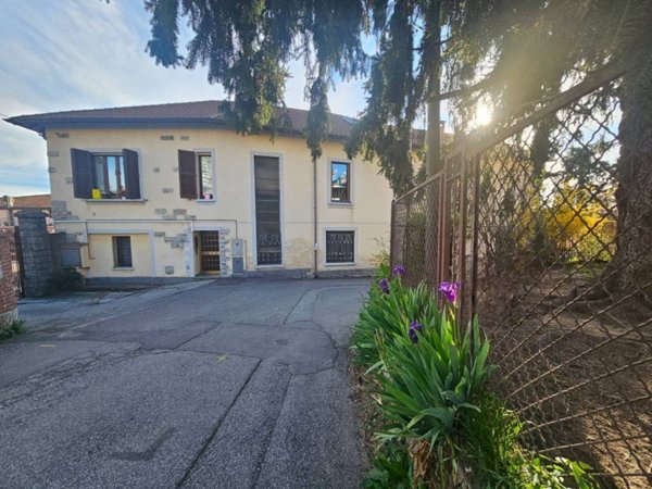 appartamento in vendita a Varese in zona Masnago