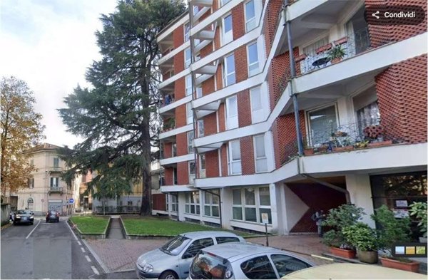 appartamento in vendita a Varese in zona Biumo