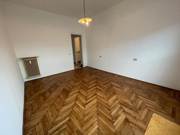 appartamento in vendita a Varese in zona Biumo
