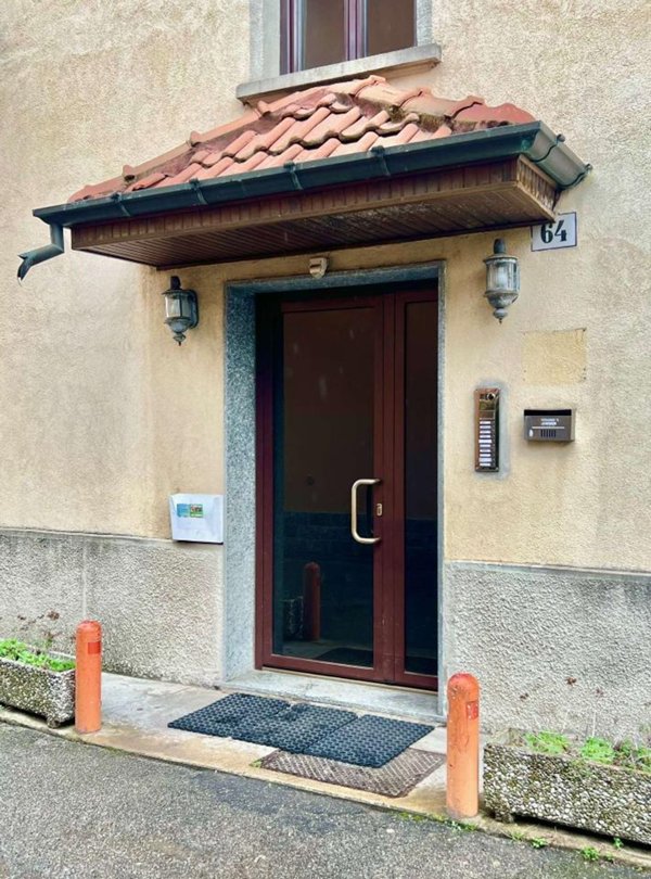 appartamento in vendita a Varese in zona Ippodromo