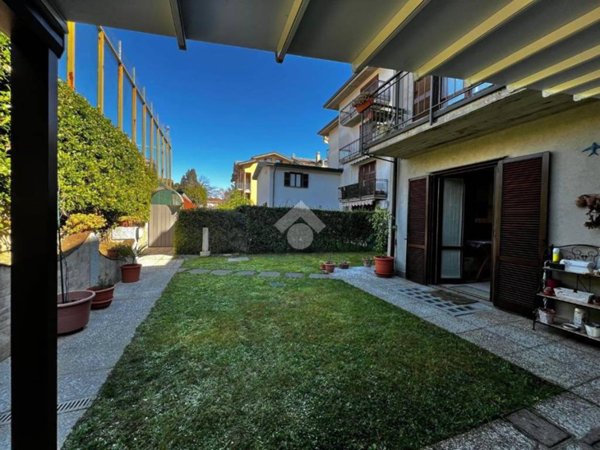 casa semindipendente in vendita a Varese in zona Viale Borri