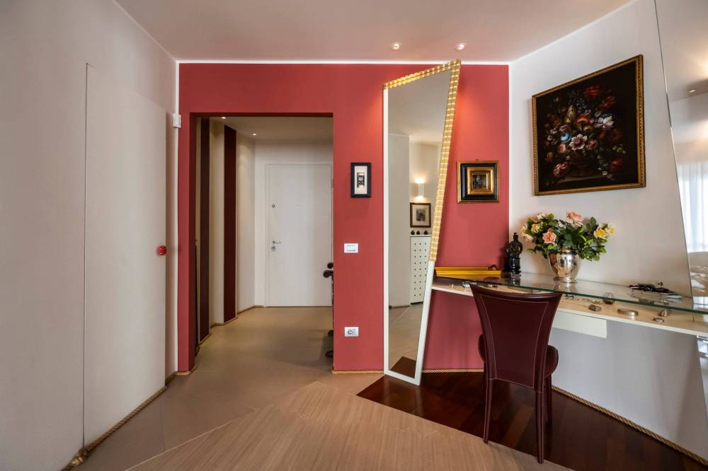 appartamento in vendita a Varese in zona Centro Città
