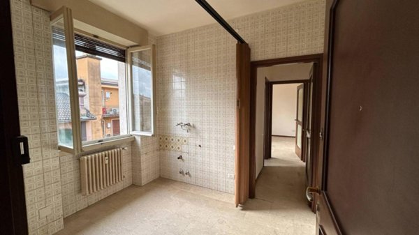 appartamento in vendita a Varese in zona Centro Città