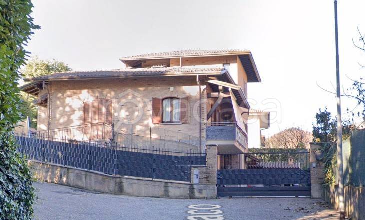 casa indipendente in vendita a Varese in zona Centro Città
