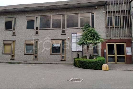 appartamento in vendita a Varese in zona Viale Belforte
