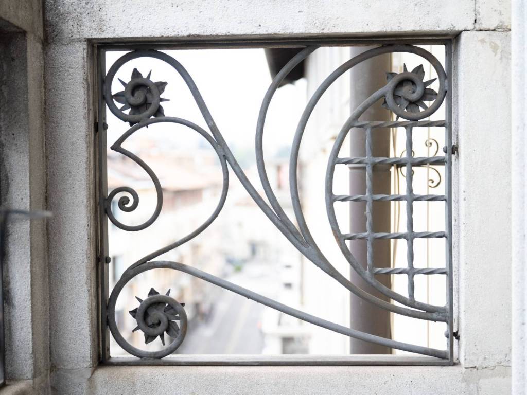 appartamento in vendita a Varese in zona Centro Città