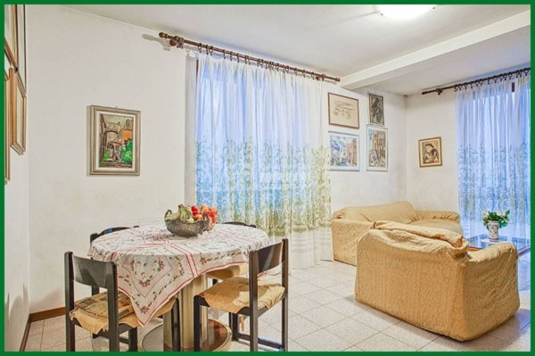 appartamento in vendita a Varese in zona Bobbiate