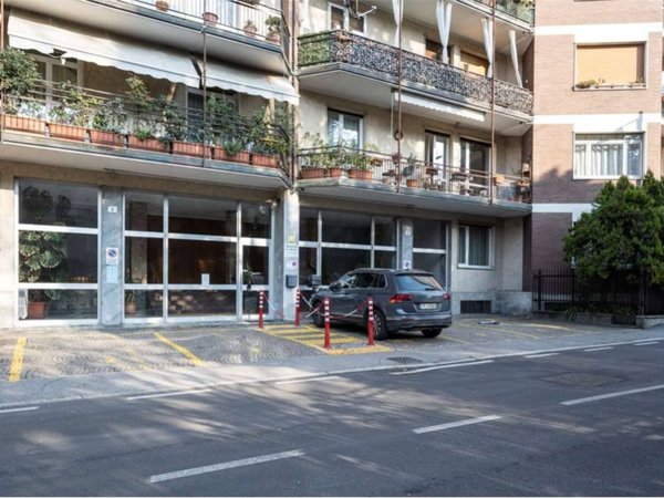 appartamento in vendita a Varese in zona Giubiano