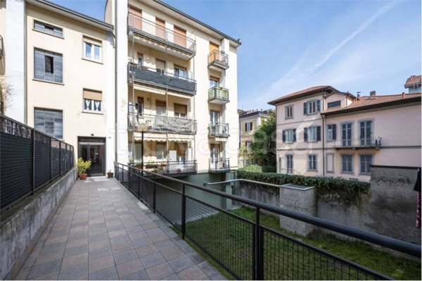 appartamento in vendita a Varese in zona Centro Città