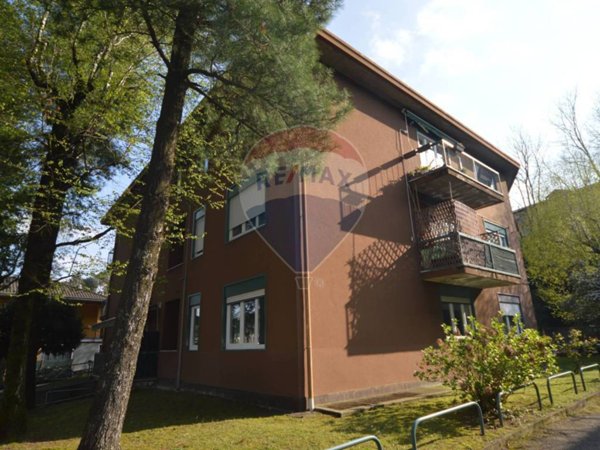 appartamento in vendita a Varese in zona Biumo
