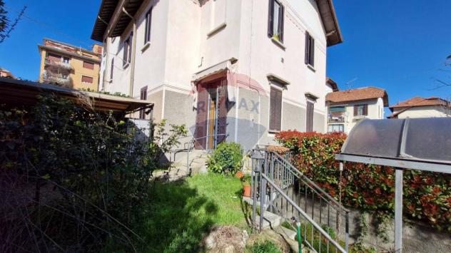 appartamento in vendita a Varese in zona Biumo