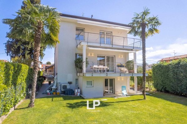 casa indipendente in vendita a Varese in zona Centro Città