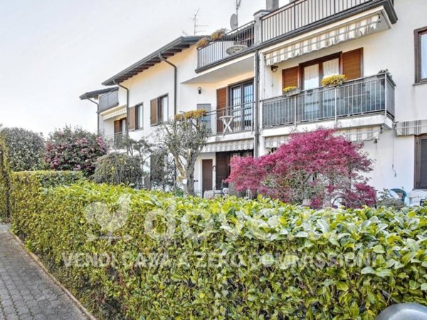 casa indipendente in vendita a Varese in zona San Fermo