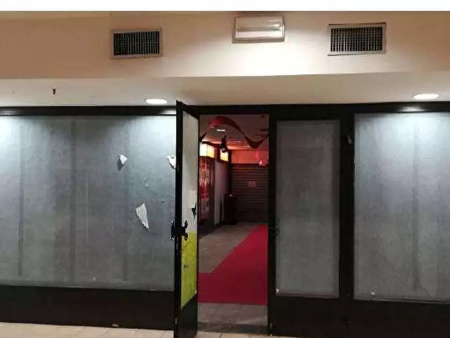 negozio in vendita a Varese
