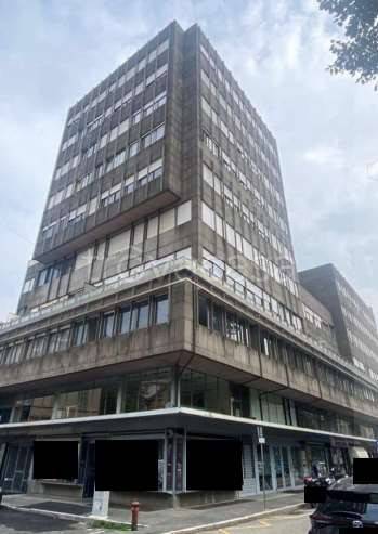 appartamento in vendita a Varese in zona Centro Città