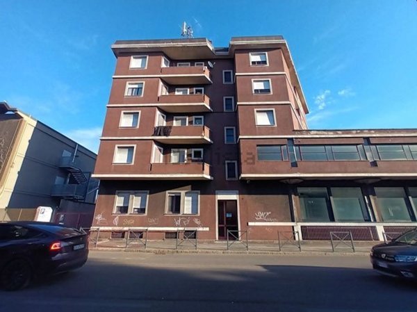 appartamento in vendita a Varese in zona Viale Belforte