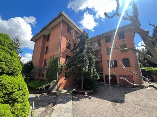 appartamento in vendita a Varese in zona Masnago