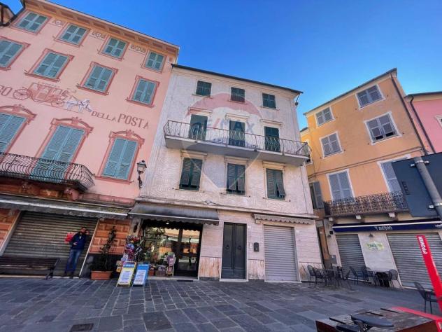 appartamento in vendita a Varese in zona Centro Città