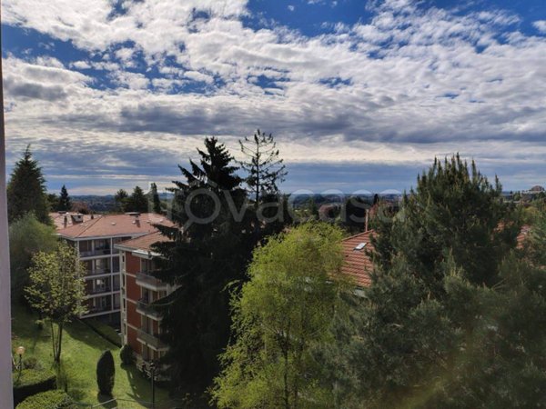 appartamento in vendita a Varese in zona Sant'Ambrogio