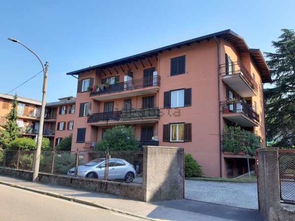 appartamento in vendita a Varese in zona Masnago