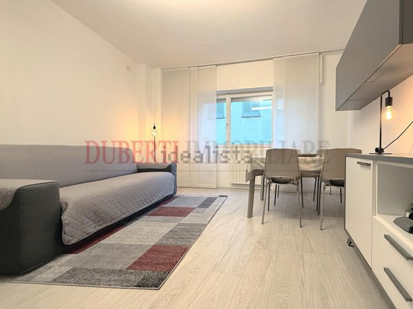 appartamento in vendita a Varese in zona Centro Città