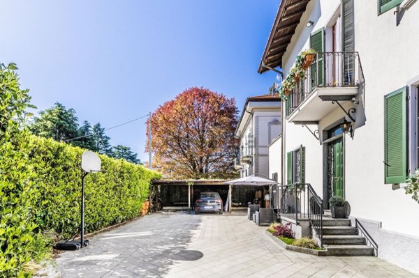 casa indipendente in vendita a Varese in zona Centro Città