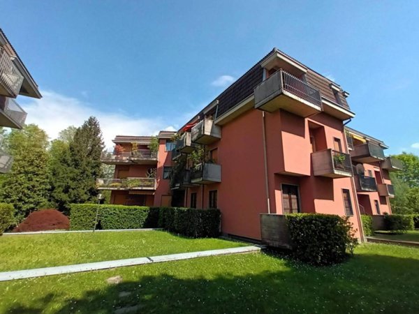 appartamento in vendita a Varese in zona Bobbiate