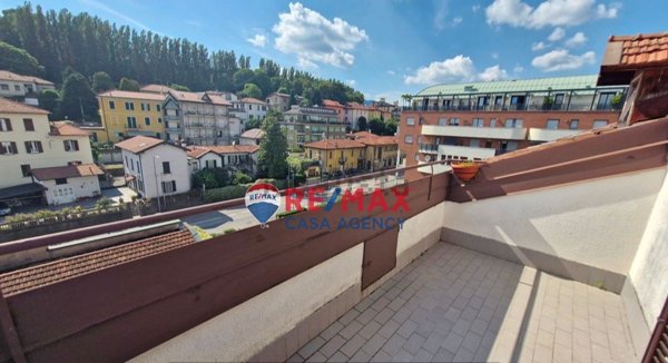 appartamento in vendita a Varese in zona Ippodromo