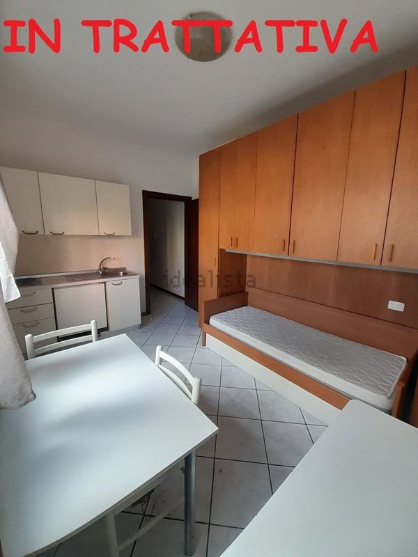 appartamento in vendita a Varese in zona Masnago