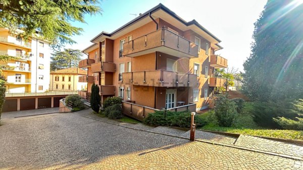 appartamento in vendita a Varese