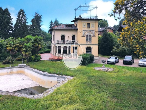 villa in vendita a Varese in zona Prima Cappella