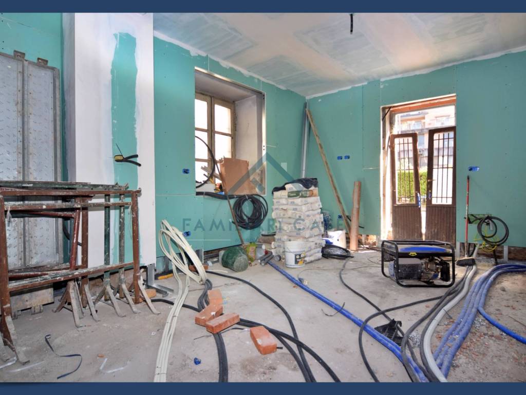 appartamento in vendita a Varese in zona Centro Città