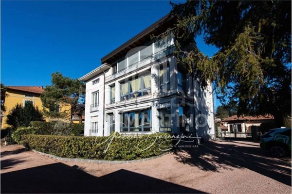 appartamento in vendita a Varese in zona Sant'Ambrogio