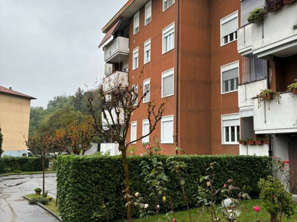 appartamento in vendita a Varese in zona San Fermo