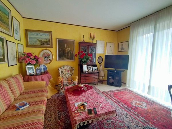 appartamento in vendita a Varese in zona Ippodromo