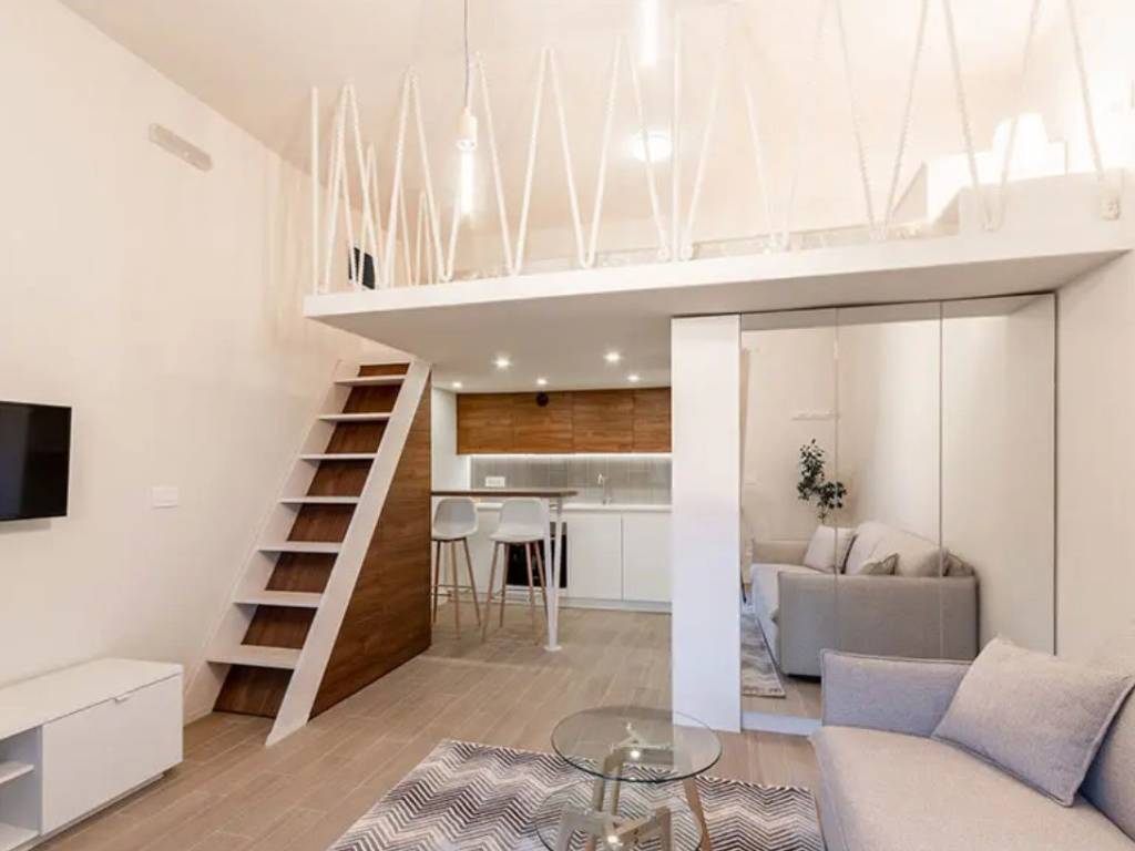 appartamento in vendita a Varese in zona Centro Città