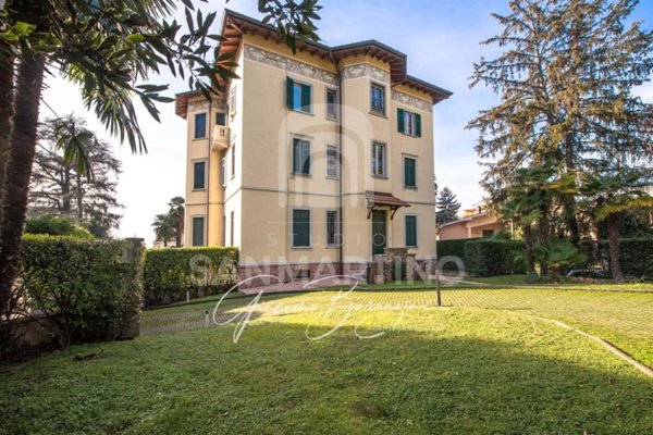 appartamento in vendita a Varese in zona Centro Città