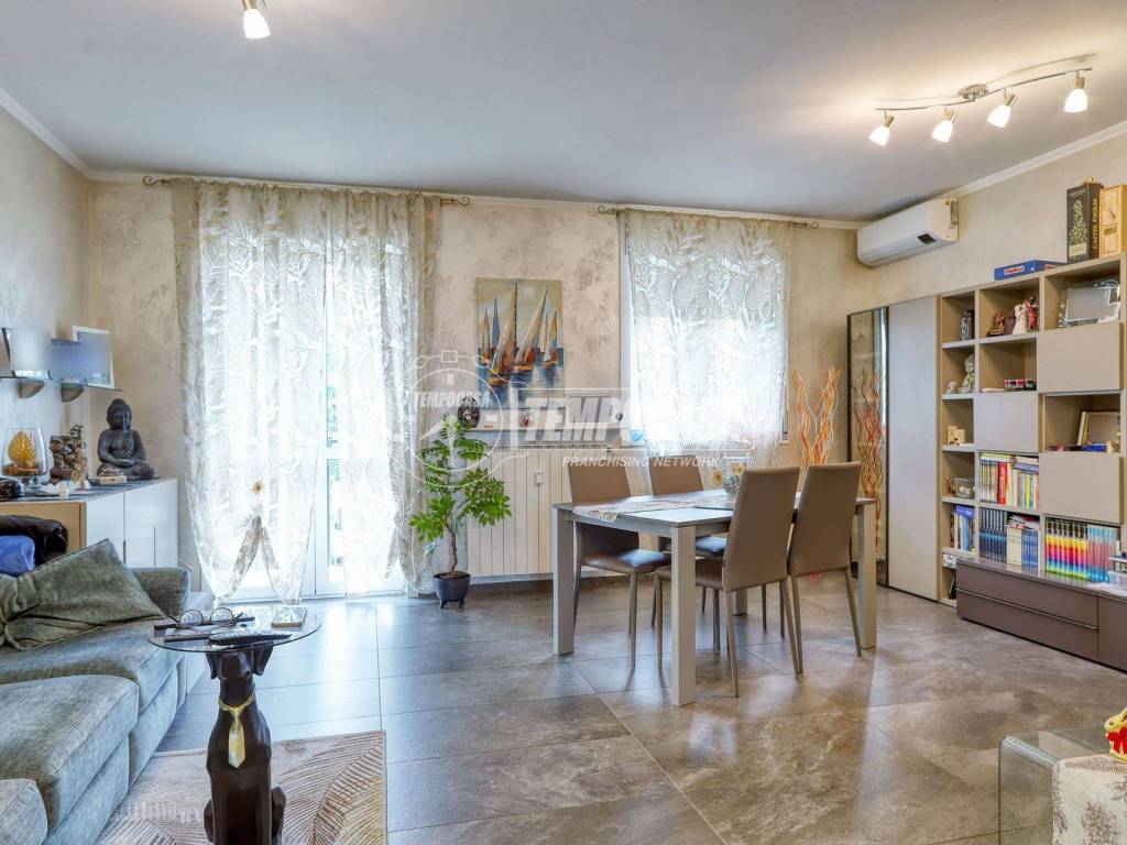 appartamento in vendita a Varese in zona Viale Belforte