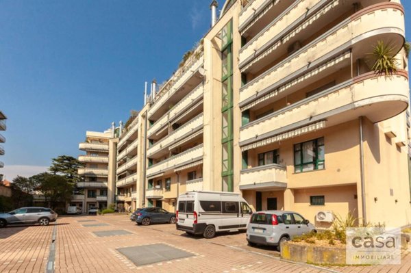 appartamento in vendita a Varese in zona Centro Città