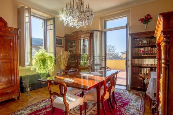 casa indipendente in vendita a Varese in zona Bobbiate