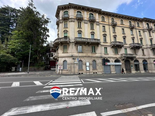 appartamento in vendita a Varese in zona Giubiano