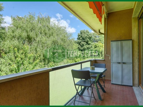 appartamento in vendita a Varese in zona Biumo